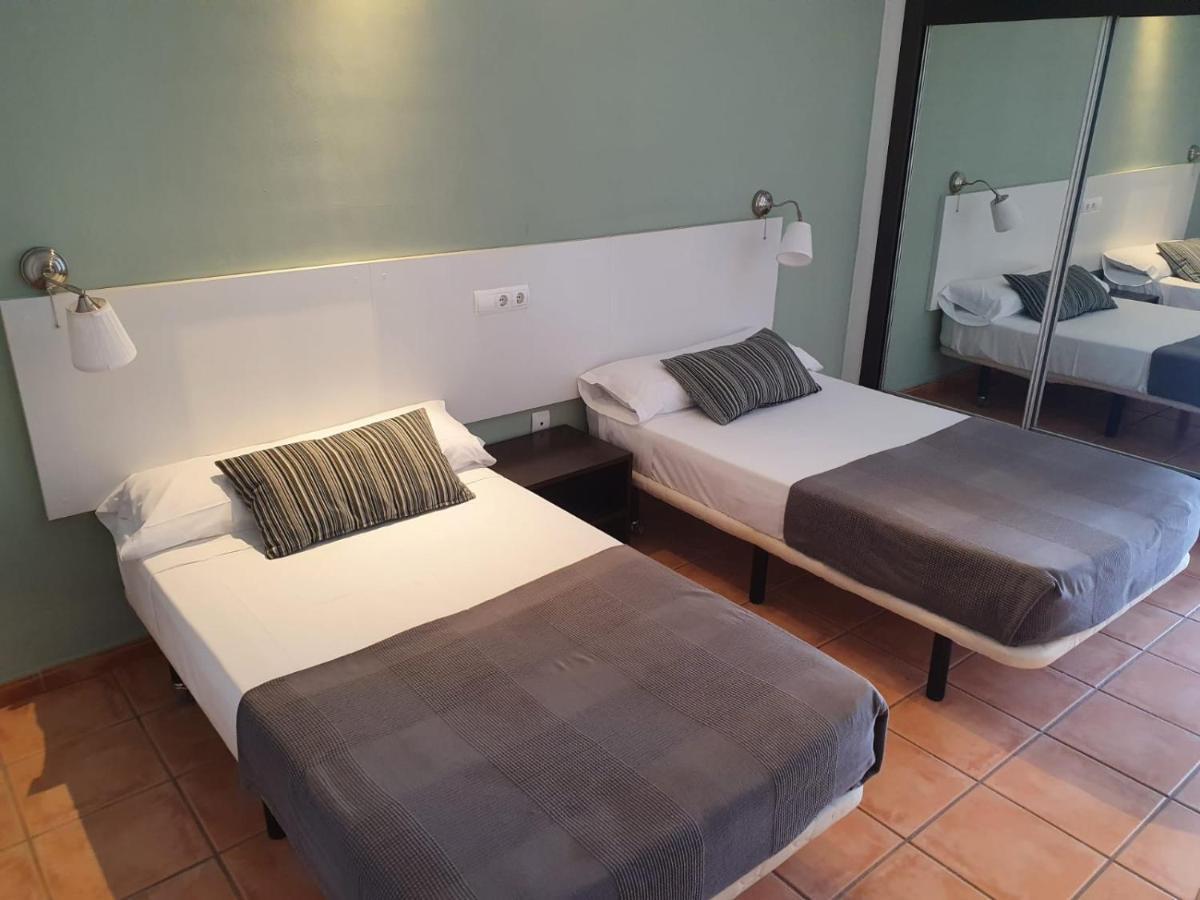 Hostal Ayamonte Los Mellizos ภายนอก รูปภาพ