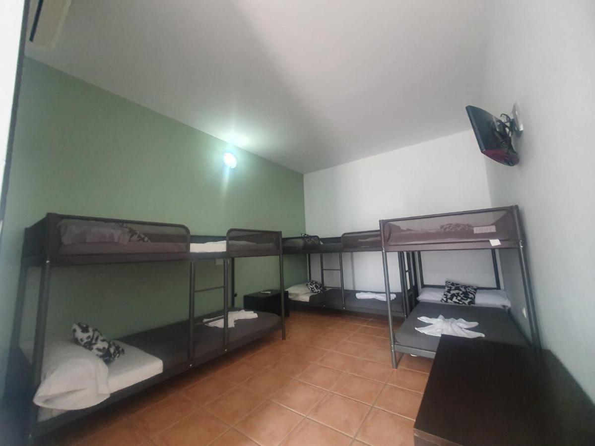 Hostal Ayamonte Los Mellizos ภายนอก รูปภาพ